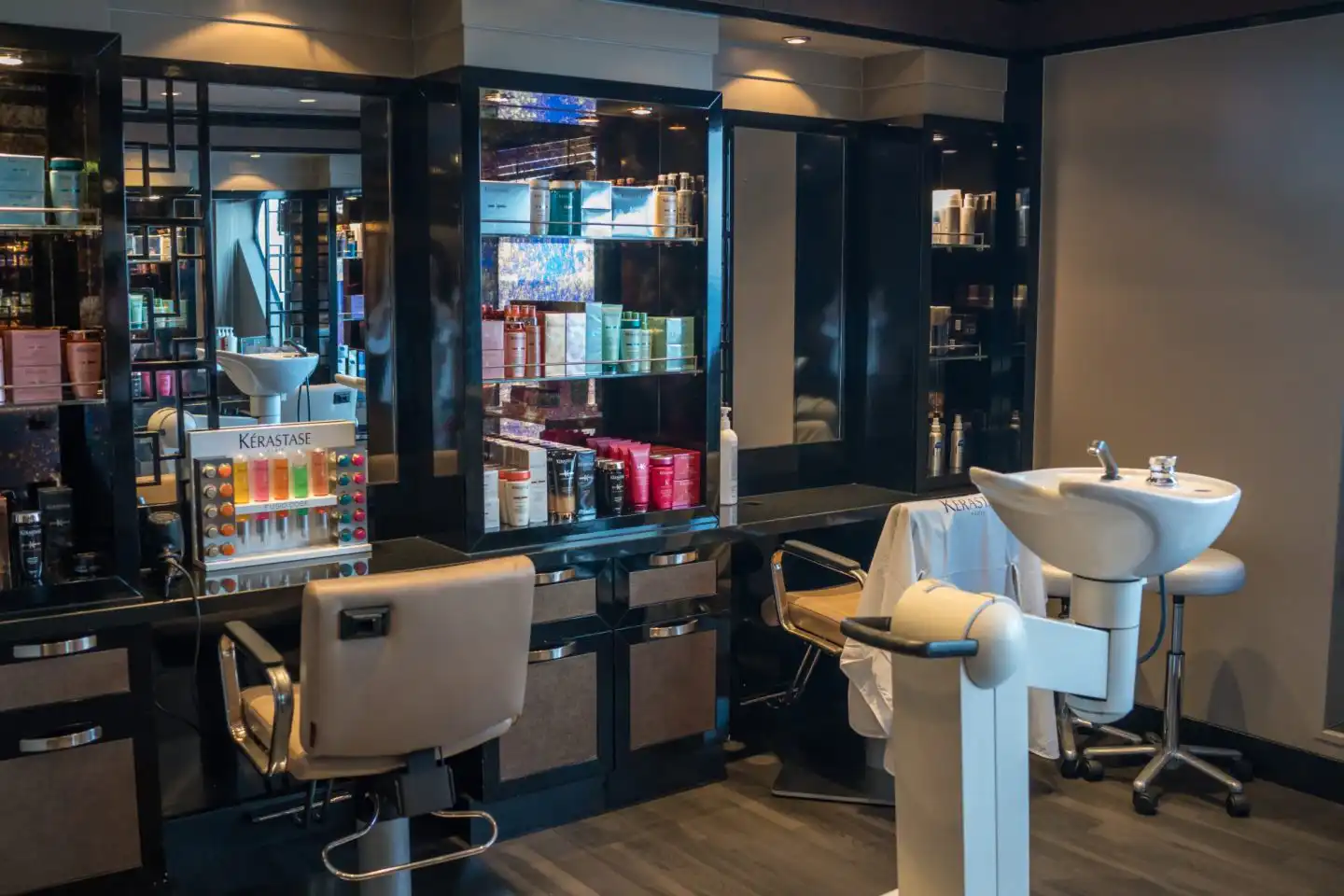 3 Benefits of Attending a Barber College